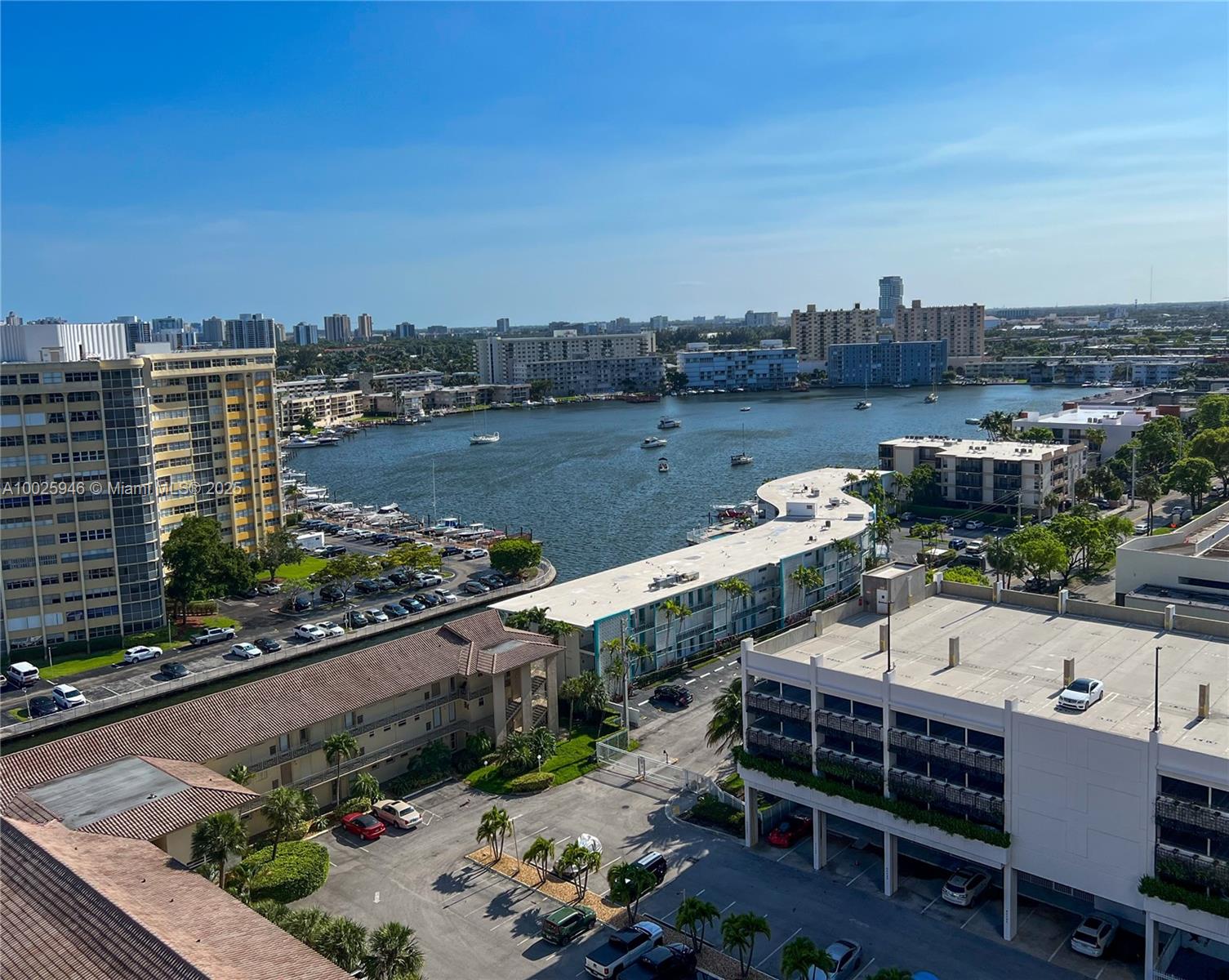 2602 E HALLANDALE BEACH BLVD #1605, Hallandale Beach FL 33009