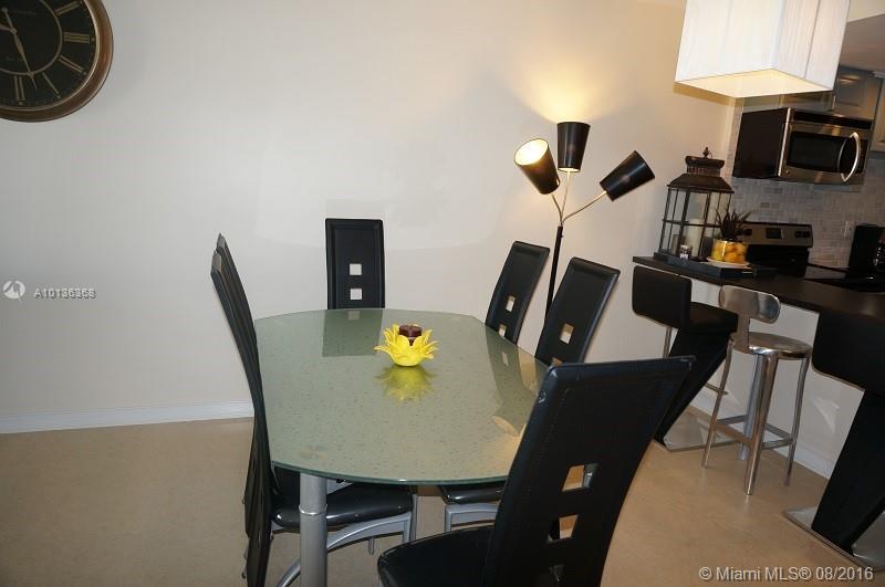 19370 COLLINS AV SEASONAL #923, Sunny Isles Beach FL 33160