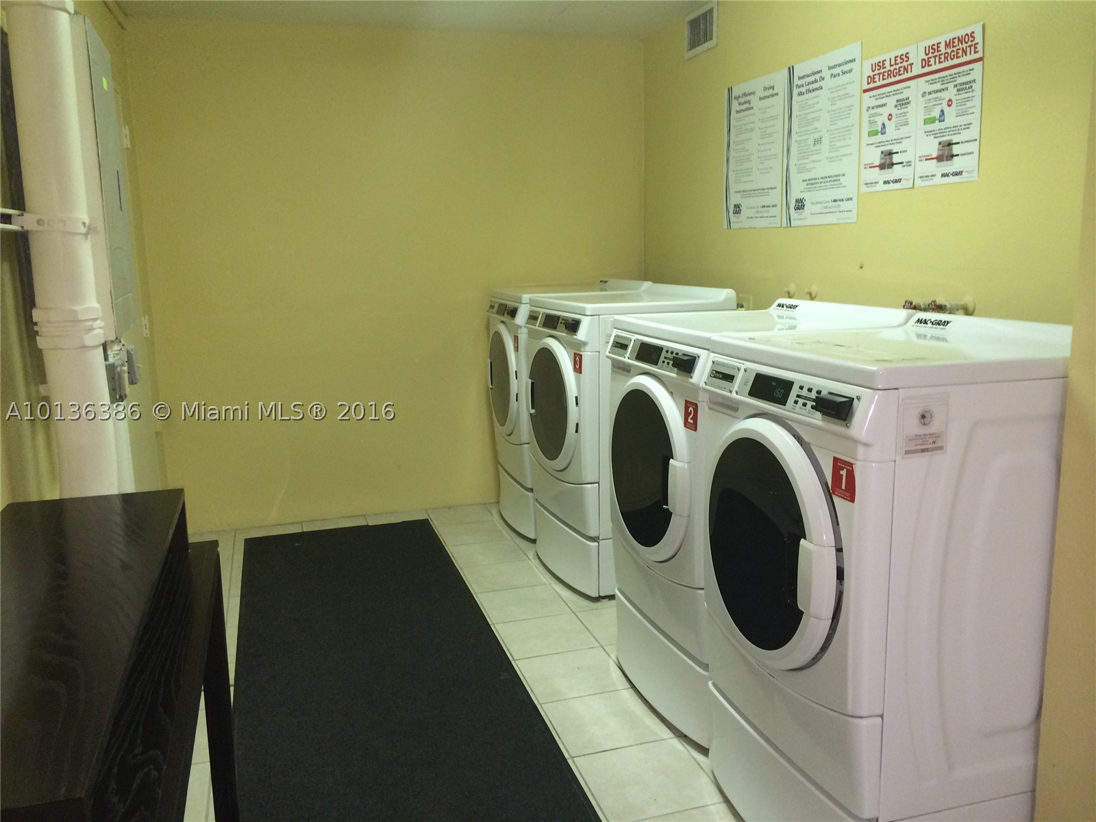 19370 COLLINS AV SEASONAL #1417, Sunny Isles Beach FL 33160