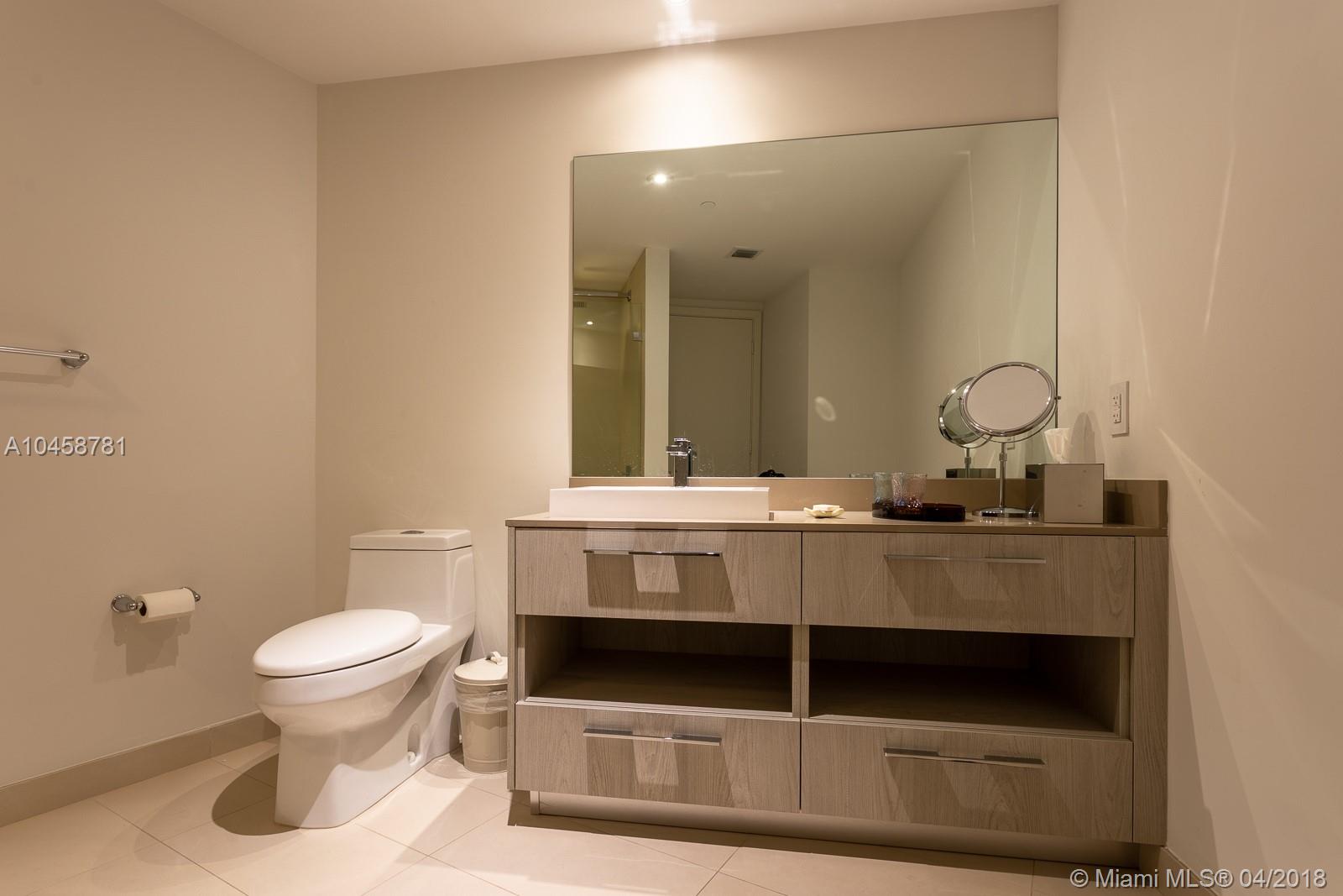 4111 S ocean dr #1810, Hollywood FL 33019