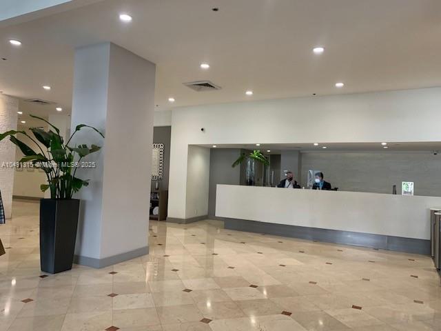 100 LINCOLN RD #1236, Miami Beach FL 33139
