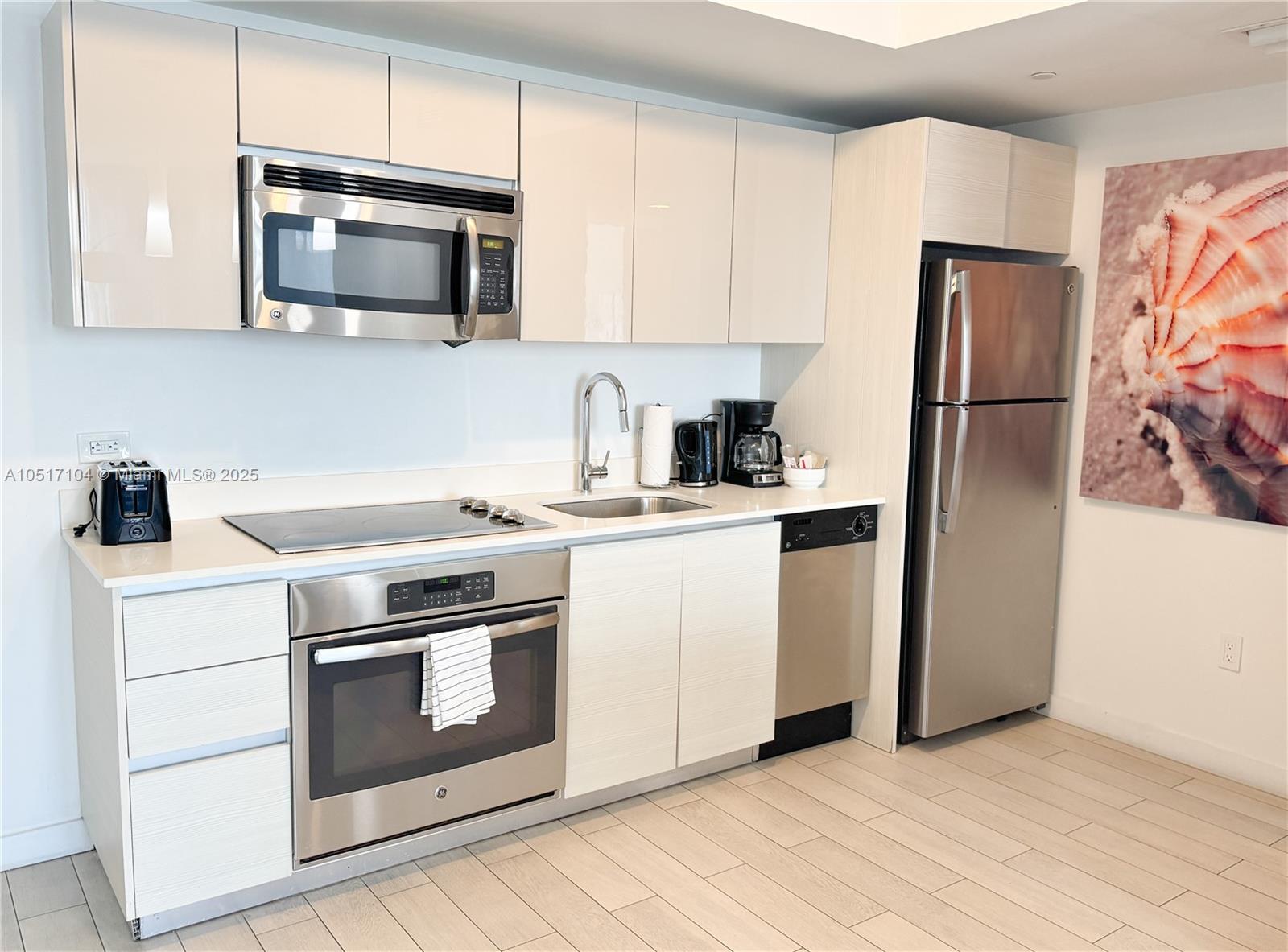 2602 E Hallandale Beach Blvd #1708, Hallandale Beach FL 33009