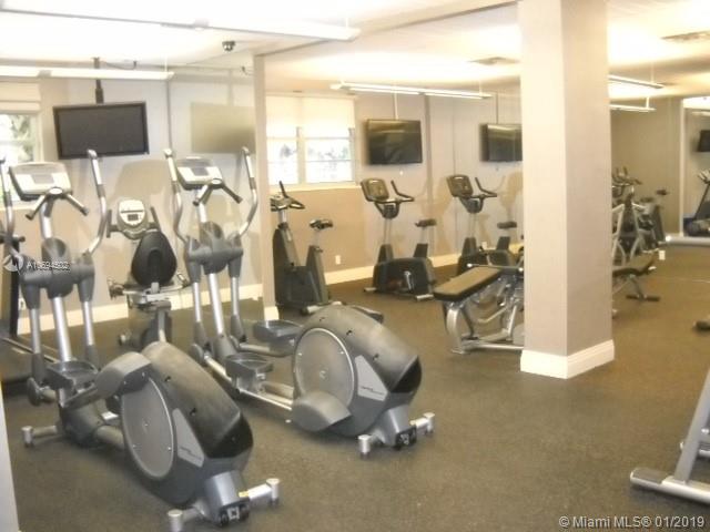 3801 S Ocean Dr #10V, Hollywood FL 33019