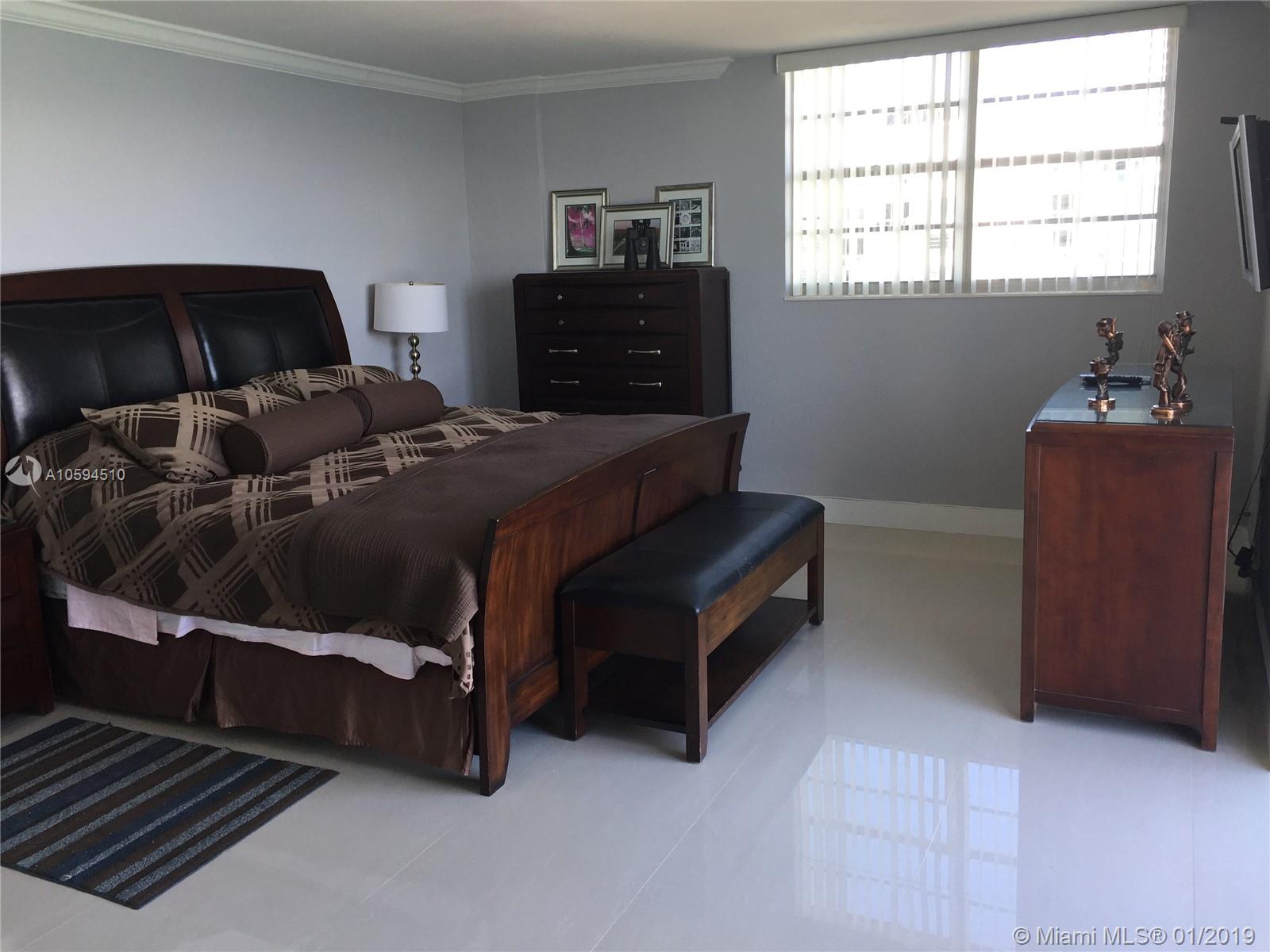 3901 S Ocean Dr #14E, Hollywood FL 33019