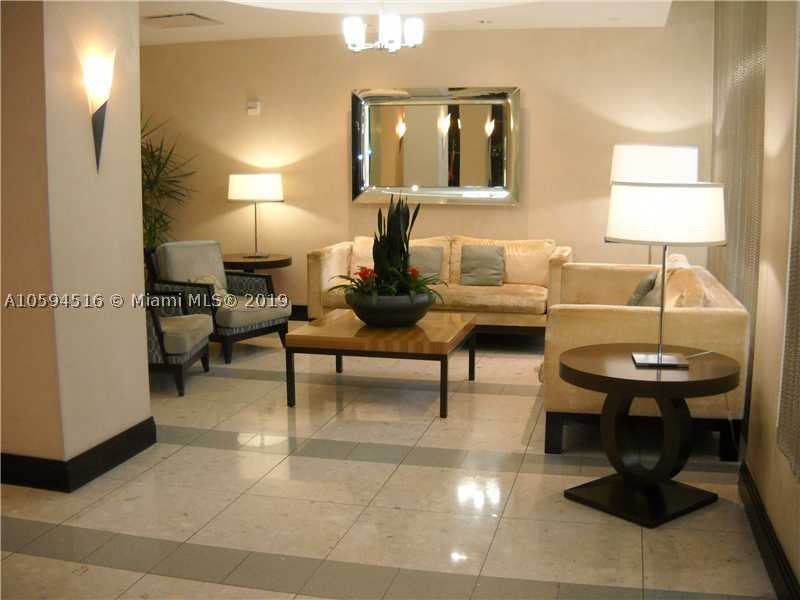 3901 S OCEAN DR #8L, Hollywood FL 33019