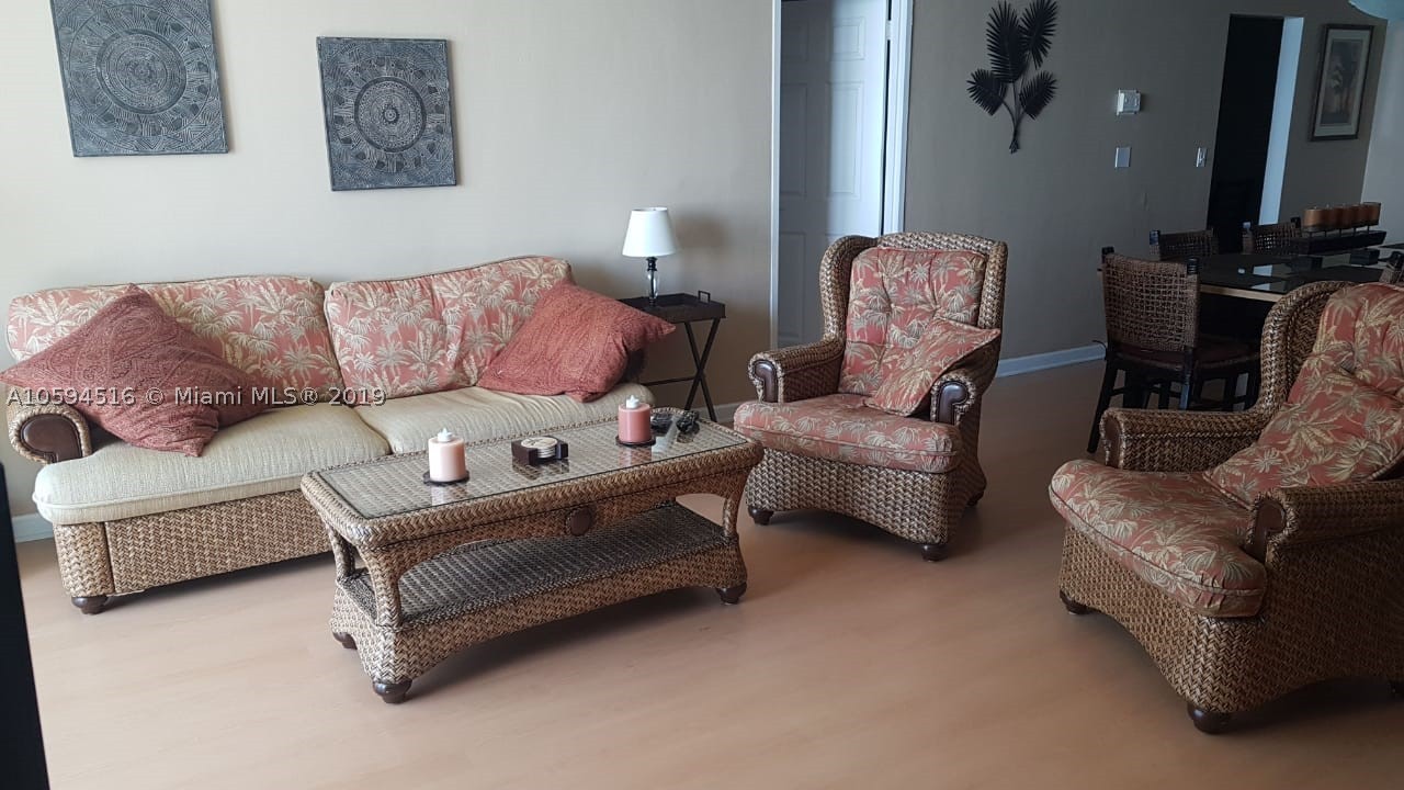3901 S OCEAN DR #8L, Hollywood FL 33019
