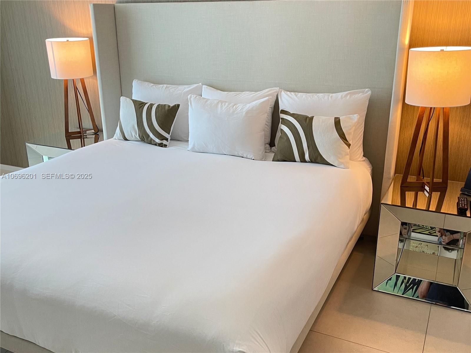 4111 S OCEAN DR #1107, Hollywood FL 33019