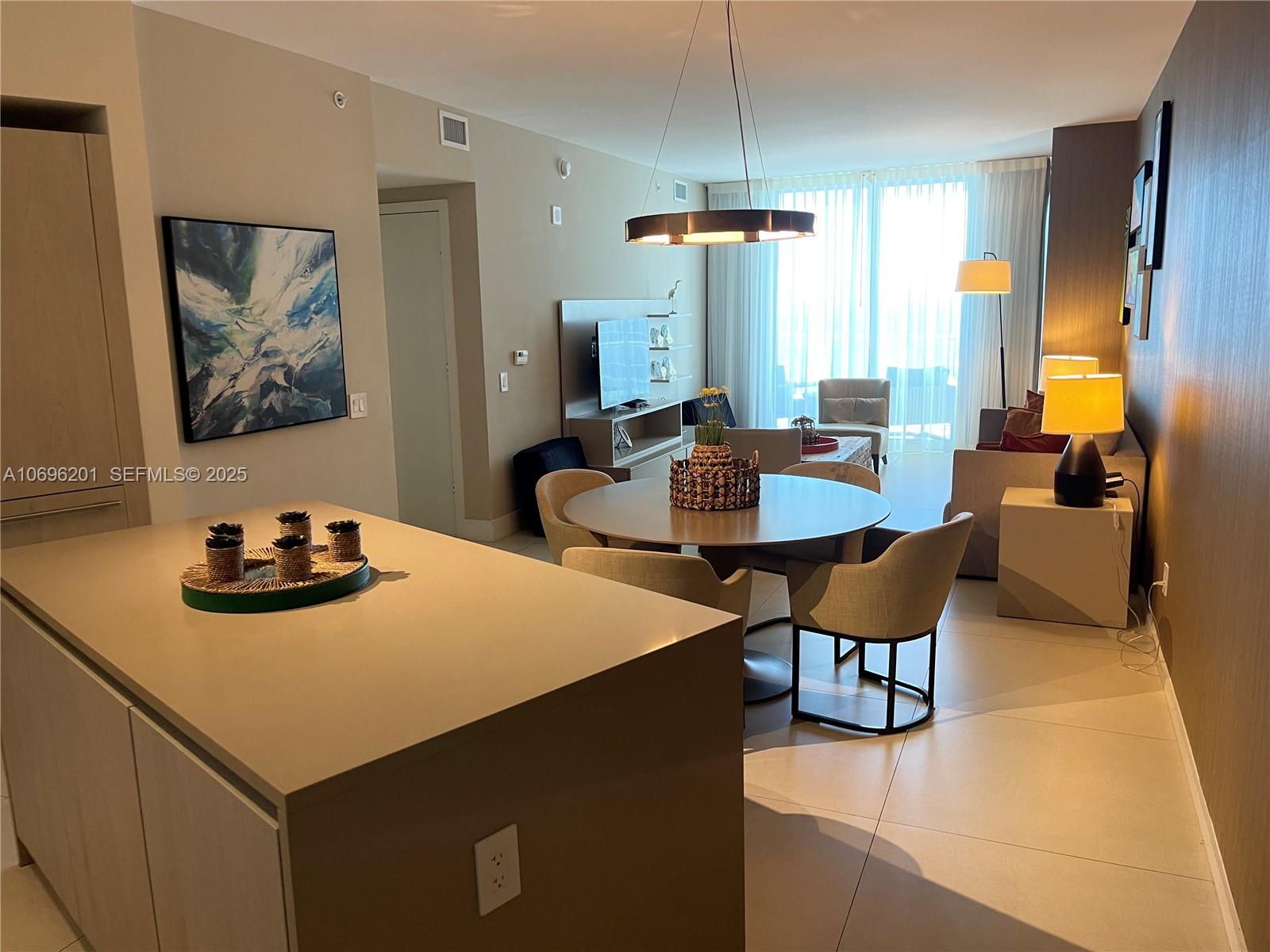 4111 S OCEAN DR #1107, Hollywood FL 33019