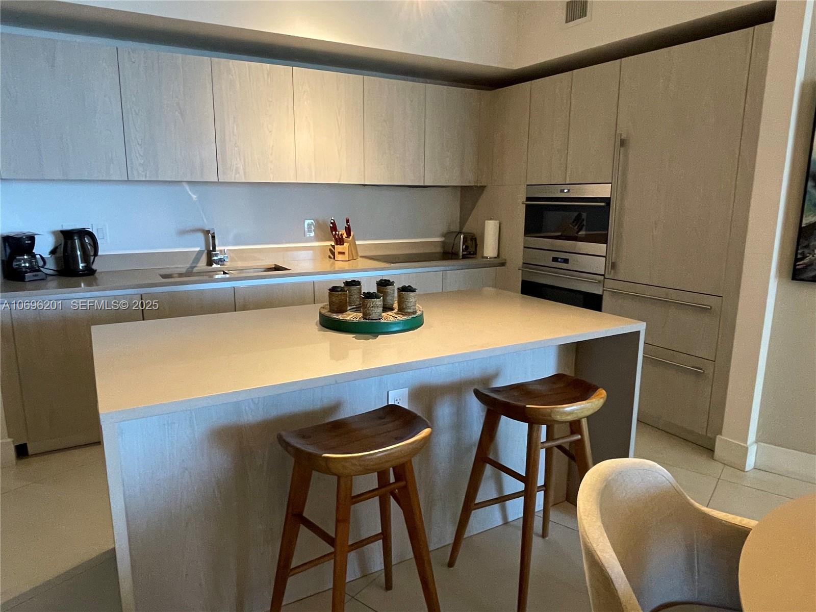 4111 S OCEAN DR #1107, Hollywood FL 33019