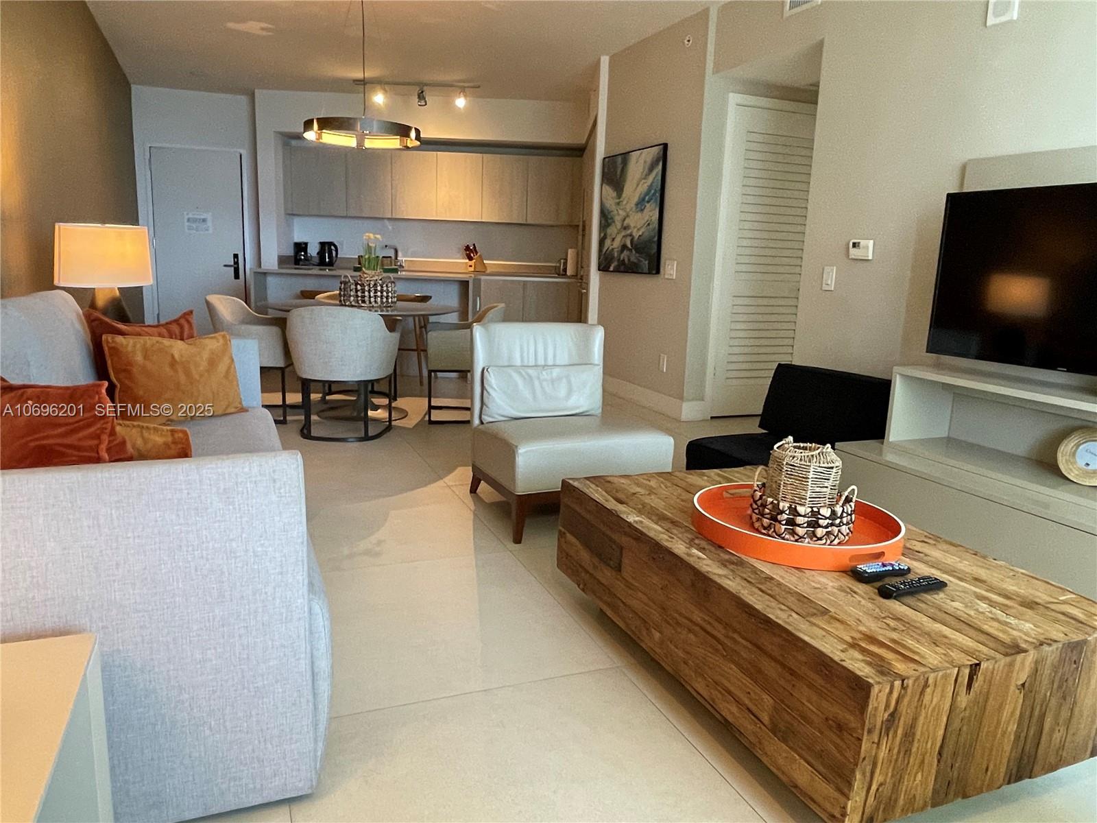 4111 S OCEAN DR #1107, Hollywood FL 33019