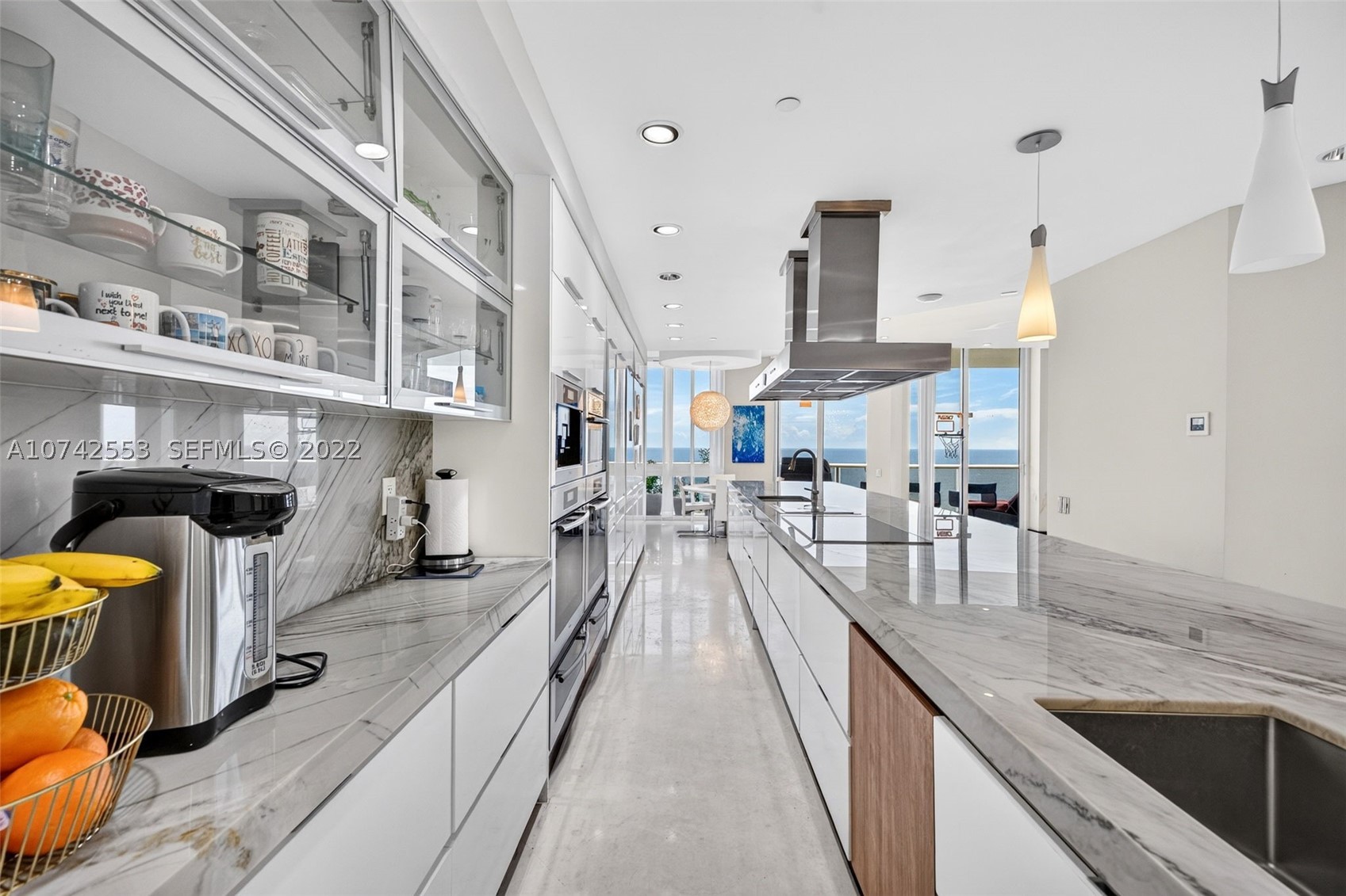 3802 NE 207th St #2802, Aventura FL 33180