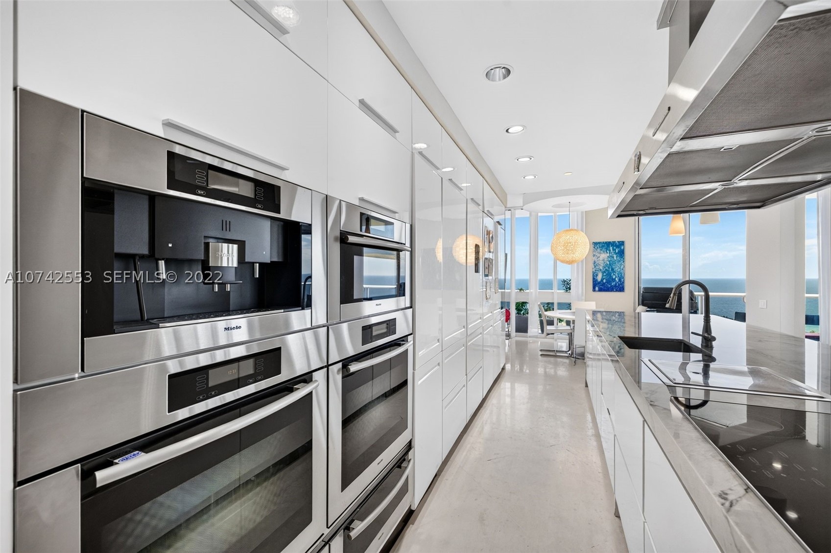3802 NE 207th St #2802, Aventura FL 33180