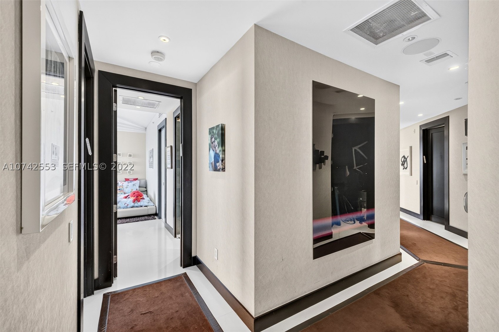 3802 NE 207th St #2802, Aventura FL 33180