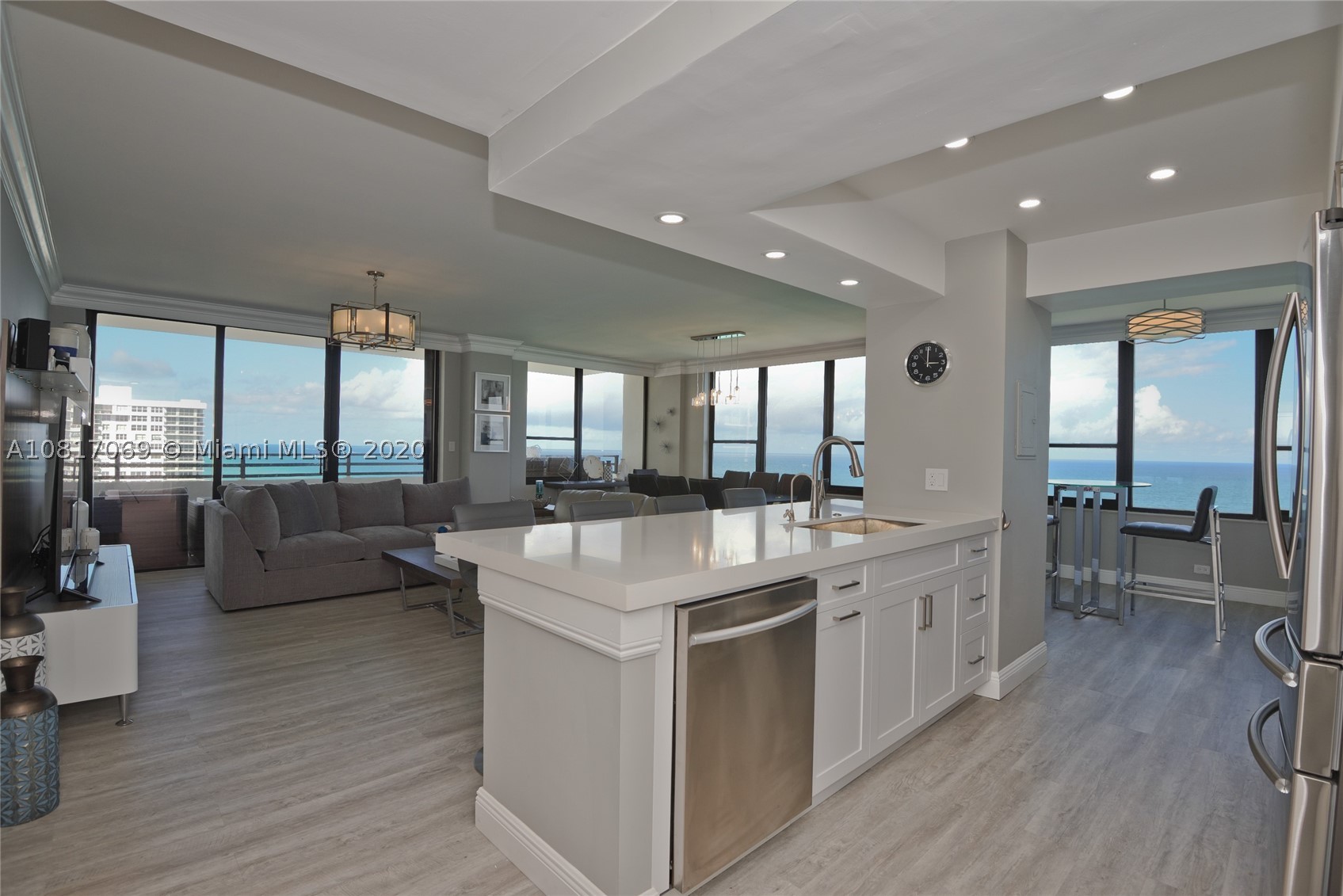 3505 S Ocean Dr #PH-12, Hollywood FL 33019