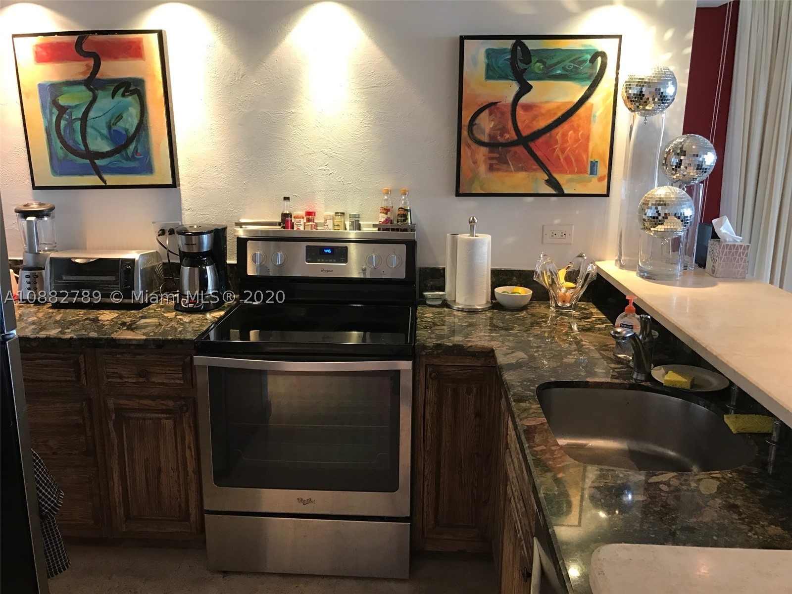 100 Lincoln Rd #644, Miami Beach FL 33139