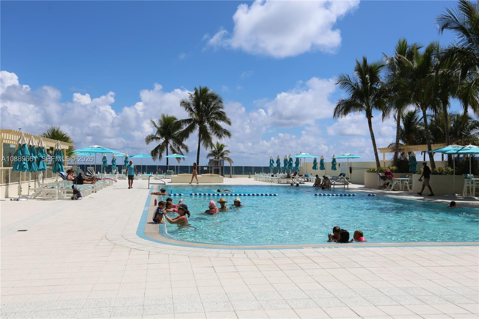 2501 S OCEAN DR #1224 (Available JUNE 19), Hollywood FL 33019