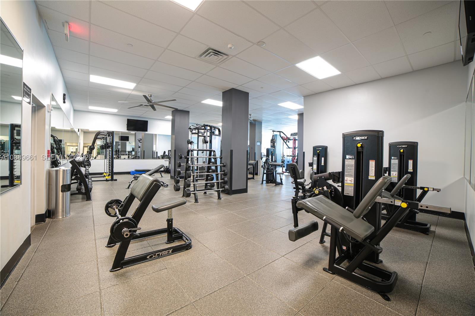 2501 S OCEAN DR #1224 (Available JUNE 19), Hollywood FL 33019