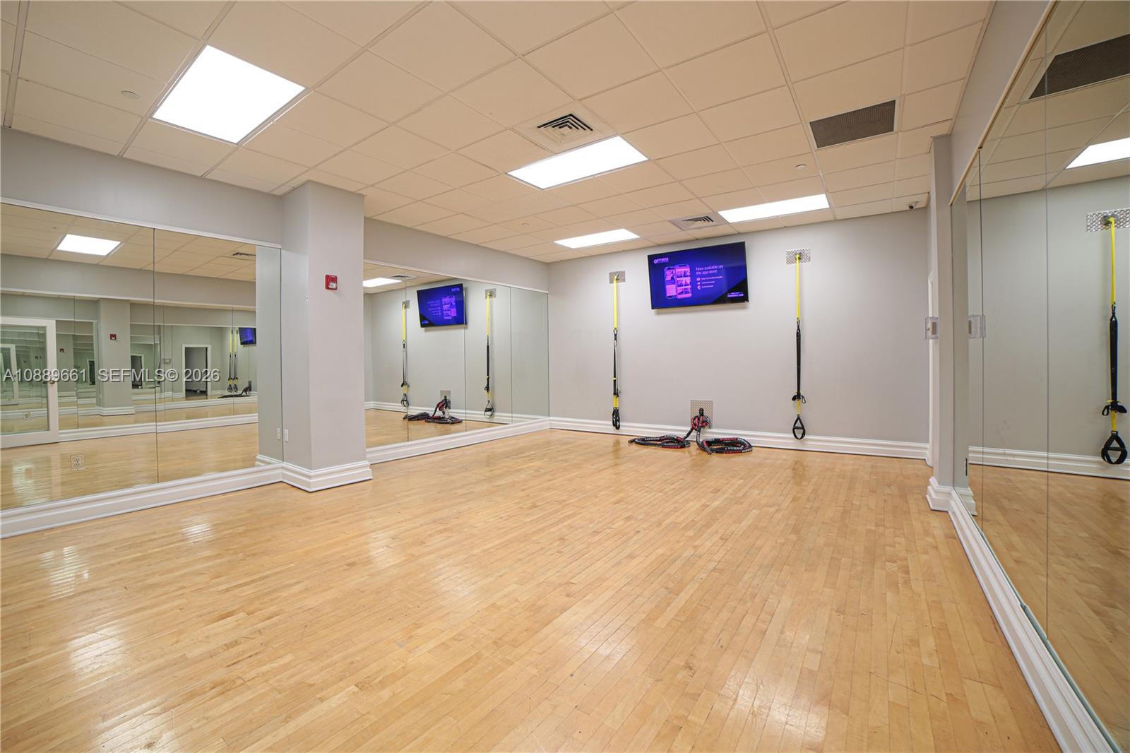 2501 S OCEAN DR #1224 (Available JUNE 19), Hollywood FL 33019
