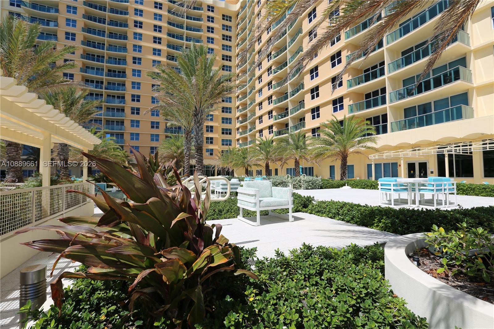 2501 S OCEAN DR #1224 (Available JUNE 19), Hollywood FL 33019