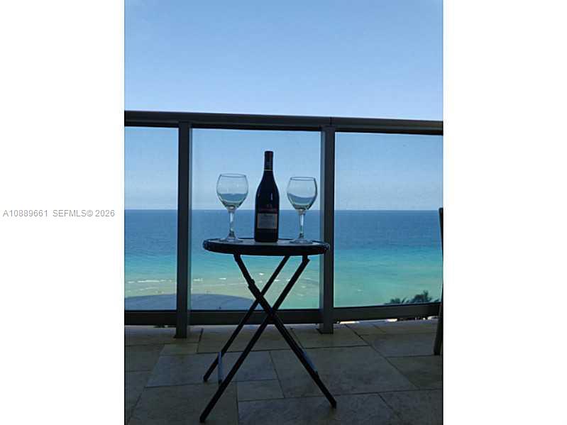 2501 S OCEAN DR #1224 (Available JUNE 19), Hollywood FL 33019
