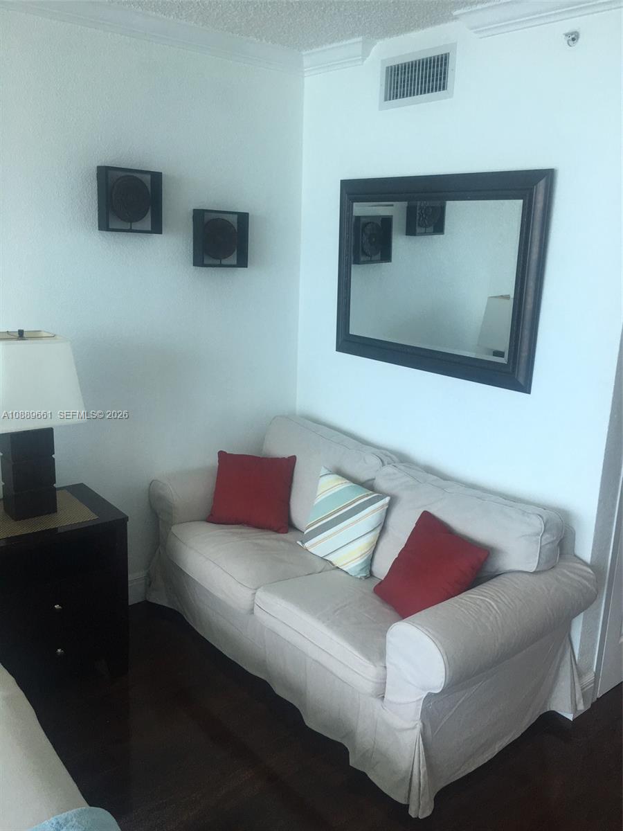 2501 S OCEAN DR #1224 (Available JUNE 19), Hollywood FL 33019