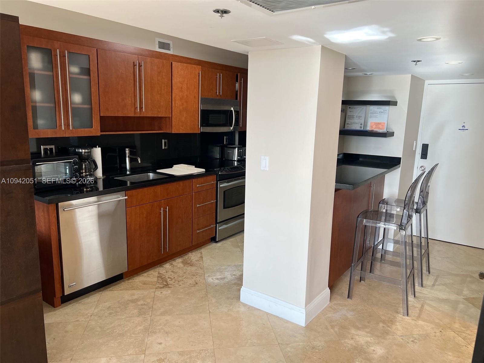 100 Lincoln Rd #716, Miami Beach FL 33139