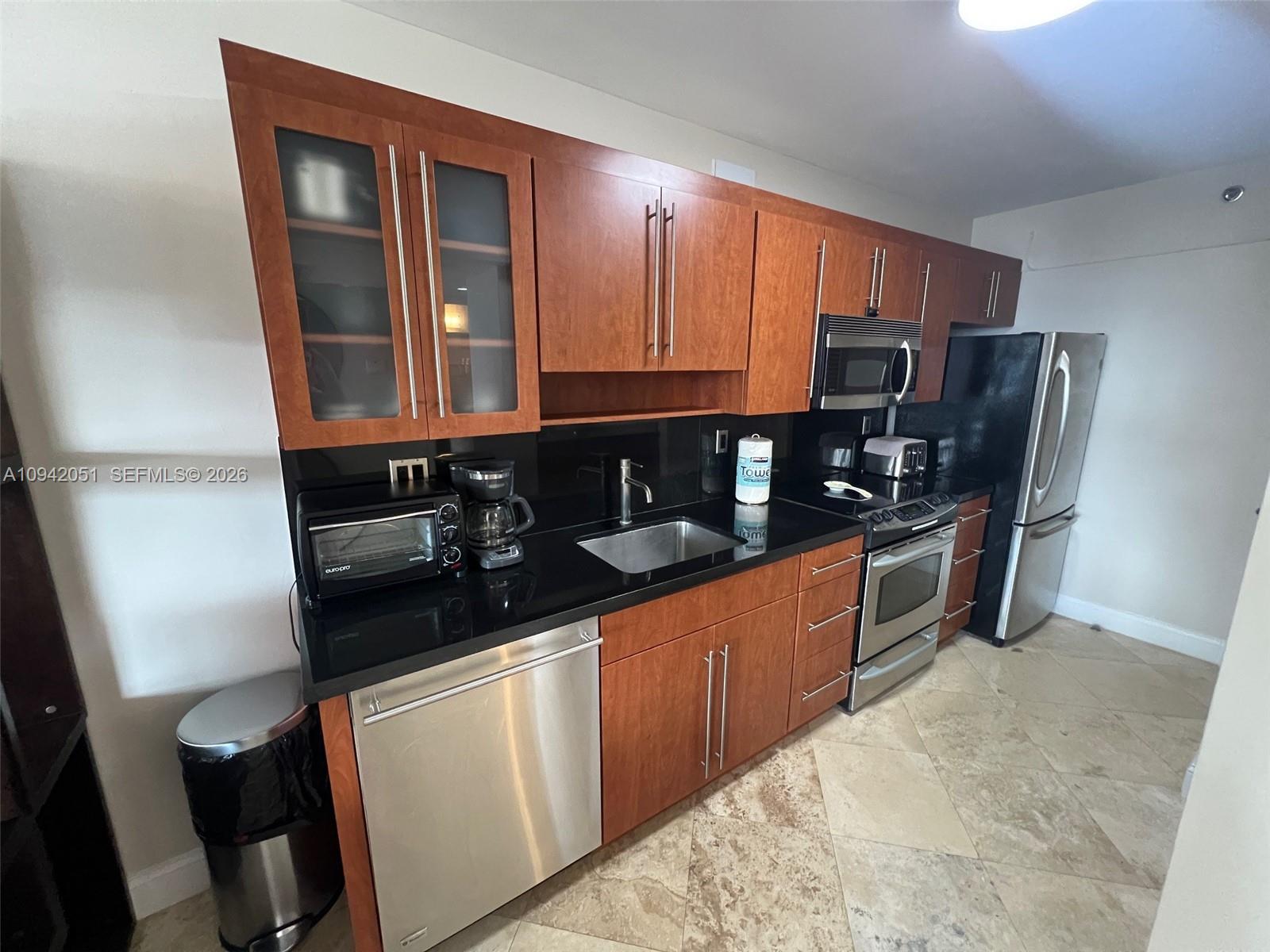 100 Lincoln Rd #716, Miami Beach FL 33139