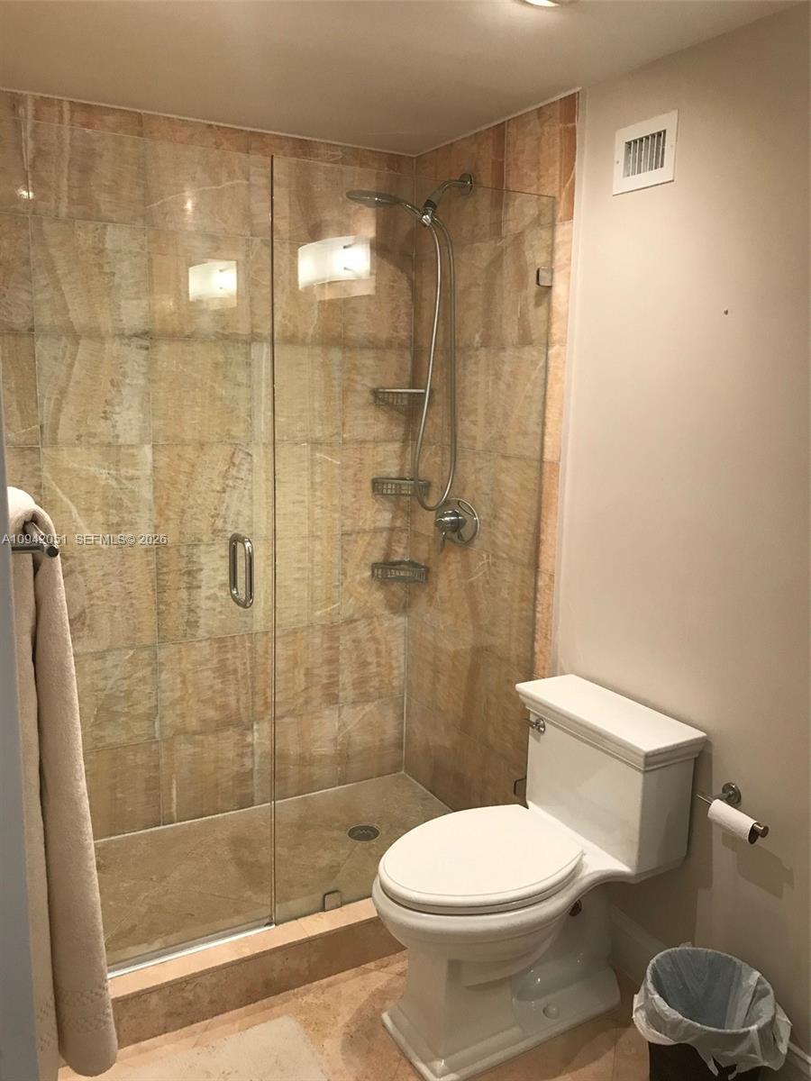 100 Lincoln Rd #716, Miami Beach FL 33139