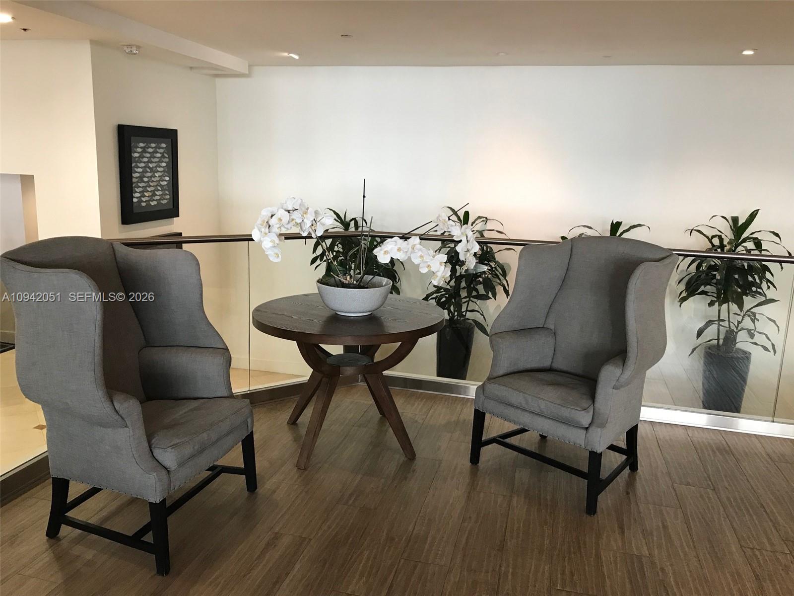 100 Lincoln Rd #716, Miami Beach FL 33139