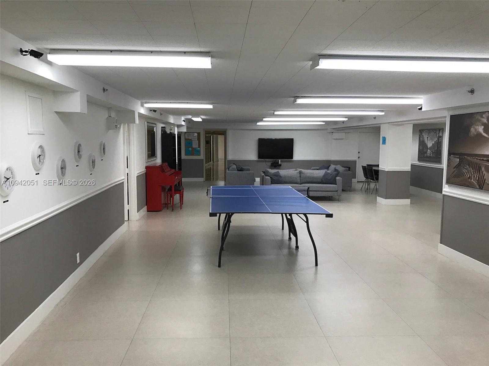 100 Lincoln Rd #716, Miami Beach FL 33139