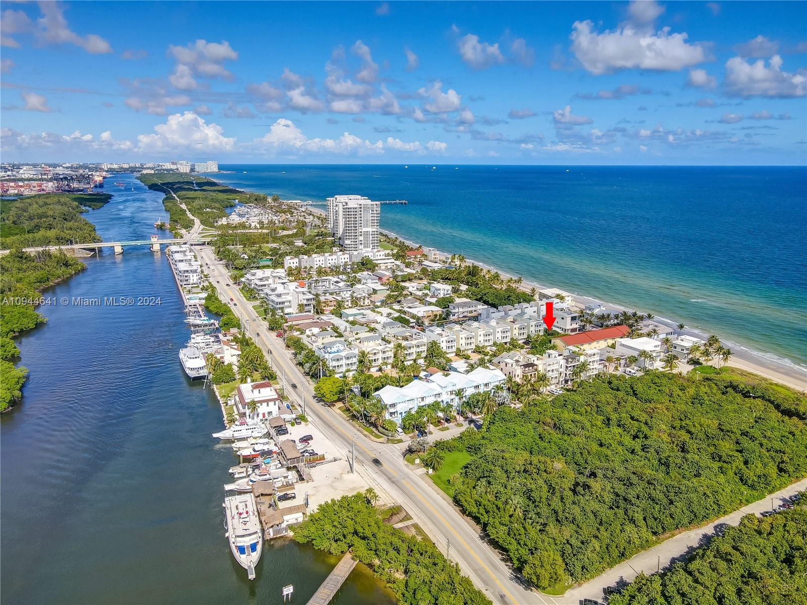 309 Oak St, Hollywood FL 33019
