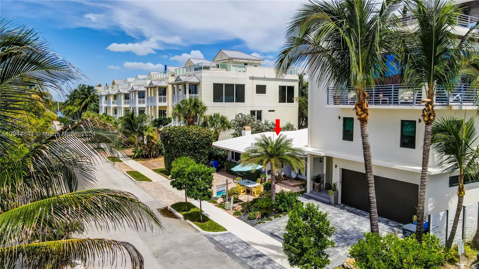 309 Oak St, Hollywood FL 33019