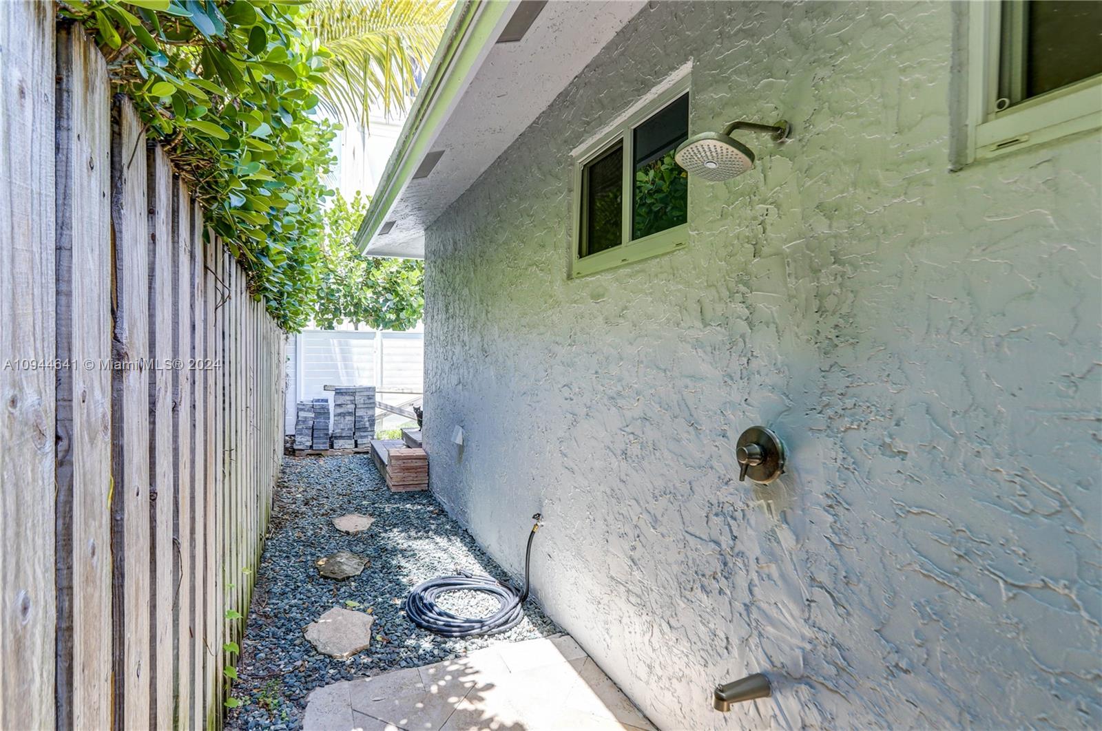309 Oak St, Hollywood FL 33019