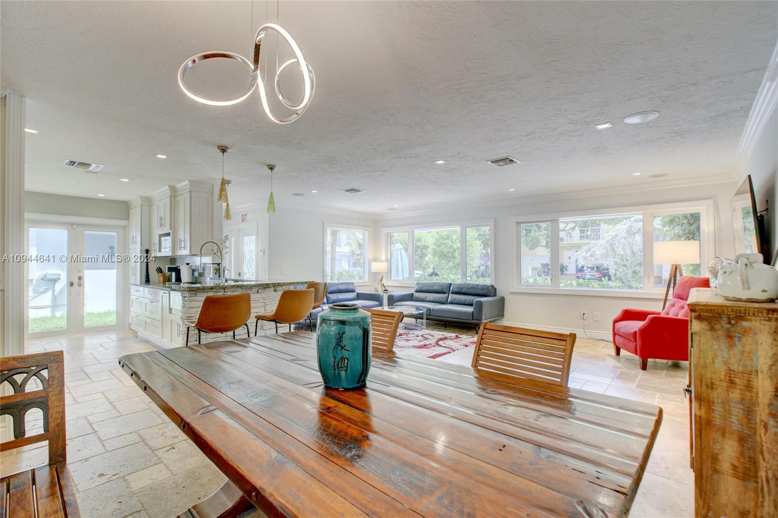 309 Oak St, Hollywood FL 33019