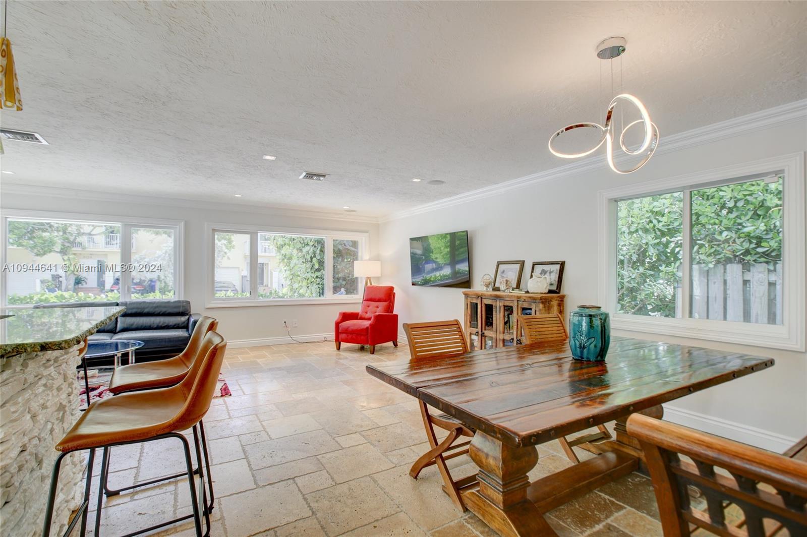 309 Oak St, Hollywood FL 33019