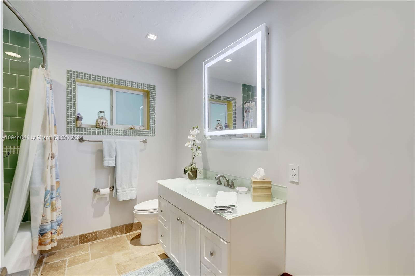 309 Oak St, Hollywood FL 33019