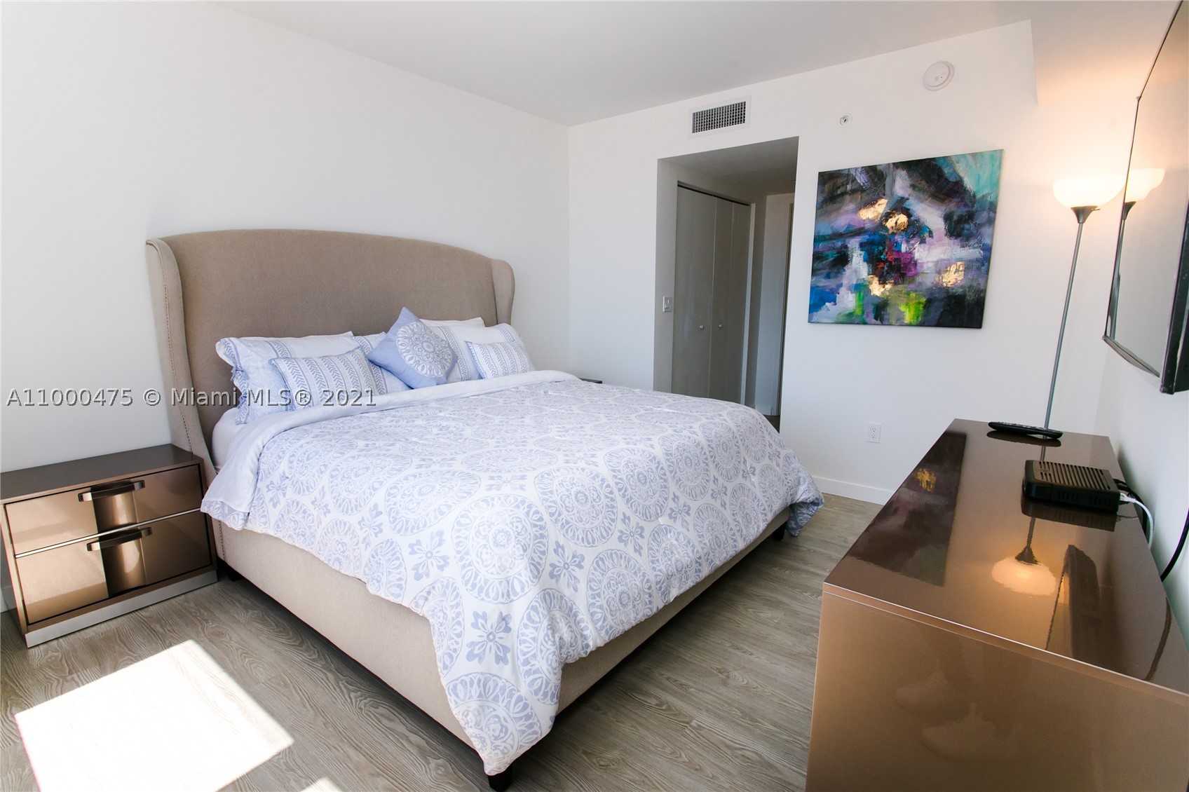 2600 E Hallandale Beach Blvd #T2002 SEASONAL, Hallandale Beach FL 33009