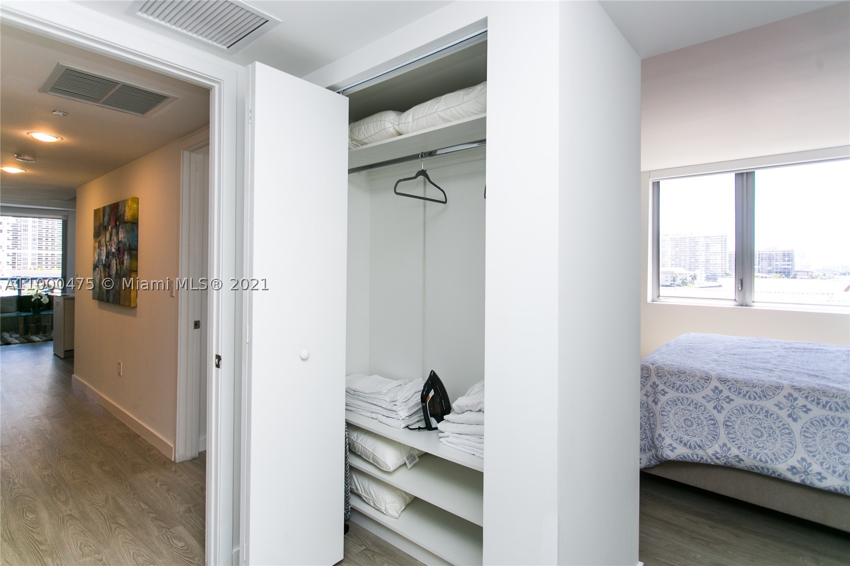2600 E Hallandale Beach Blvd #T2002 SEASONAL, Hallandale Beach FL 33009