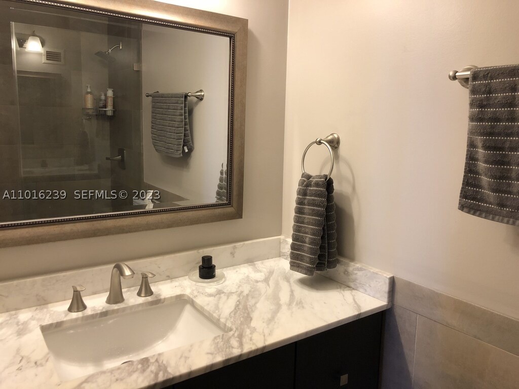 3505 S Ocean Dr #1115, Hollywood FL 33019
