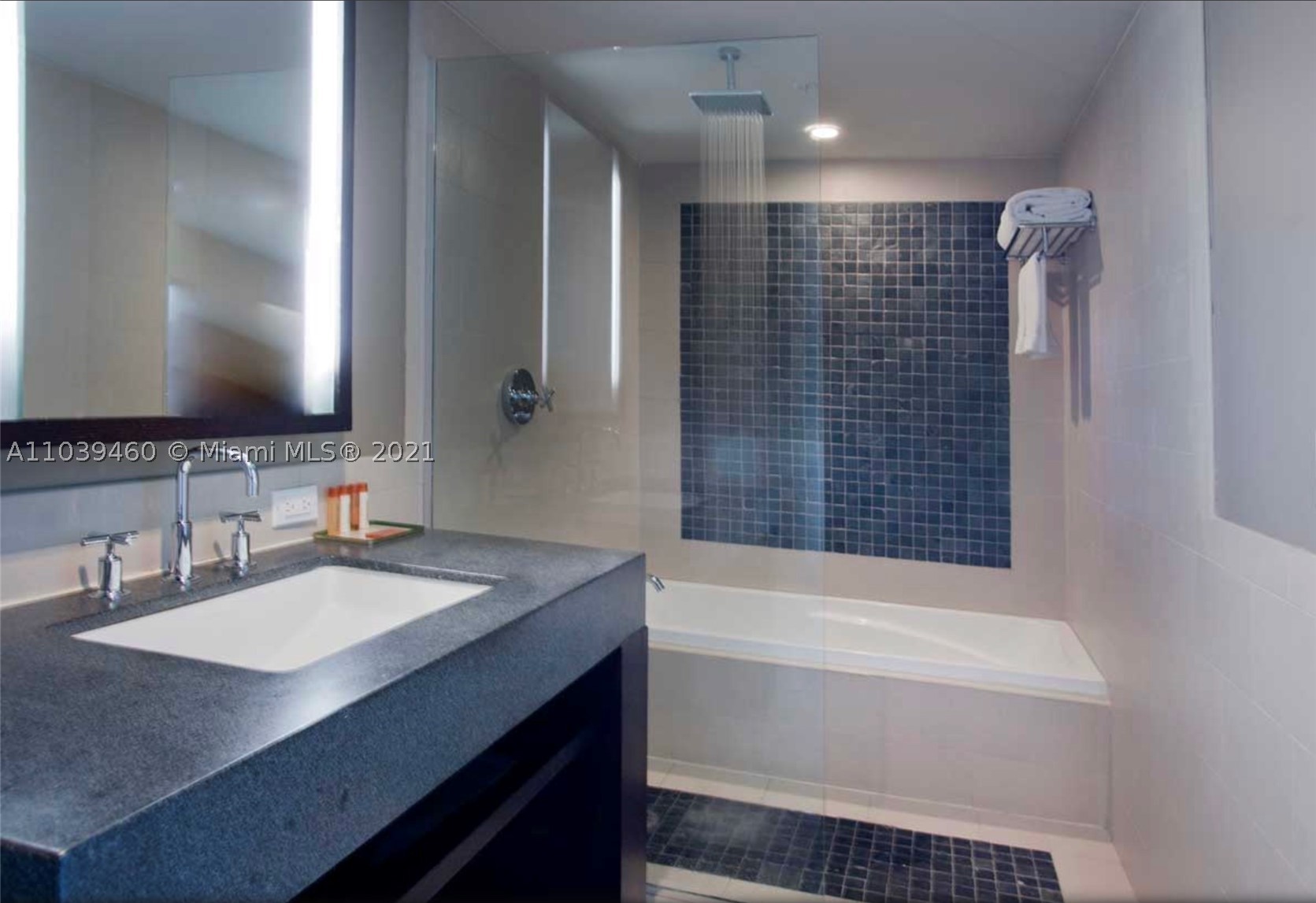 17315 Collins Ave #1555, Sunny Isles Beach FL 33160