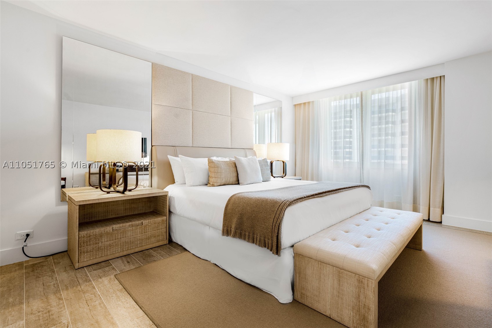 102 24th St #1115, Miami Beach FL 33139