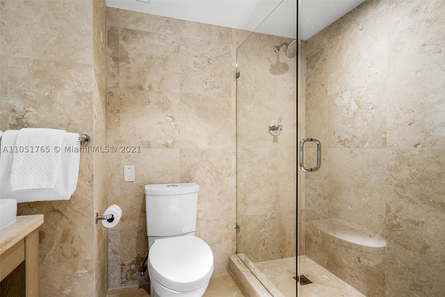 102 24th St #1115, Miami Beach FL 33139