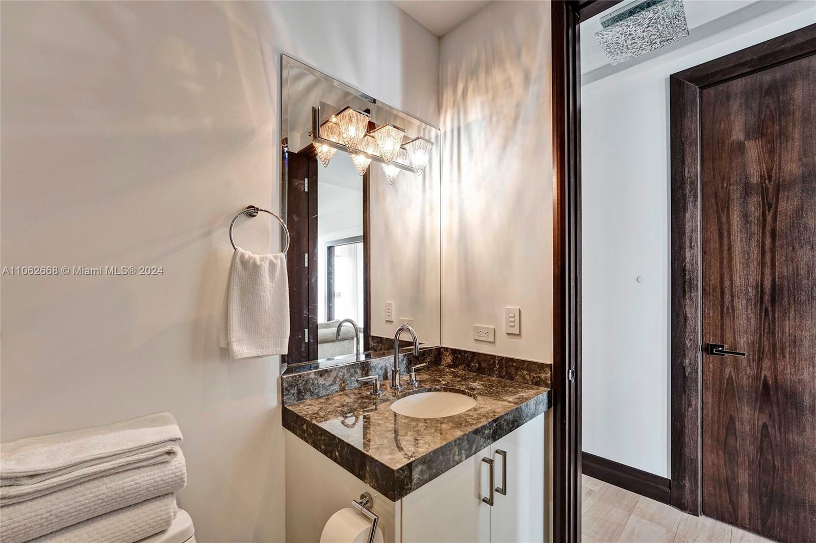 17749 Collins Ave #1402, Sunny Isles Beach FL 33160