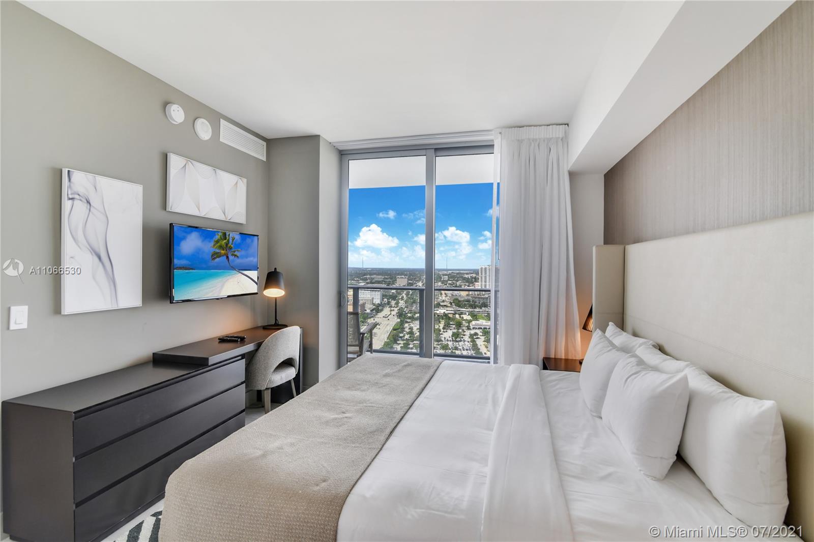 4010 S Ocean Dr #R1406, Hollywood FL 33019