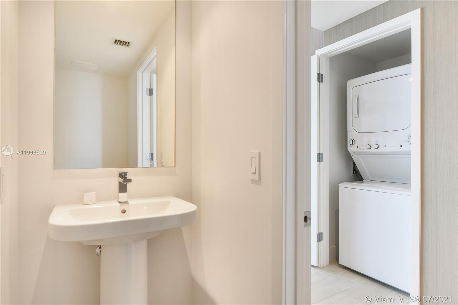 4010 S Ocean Dr #R1406, Hollywood FL 33019