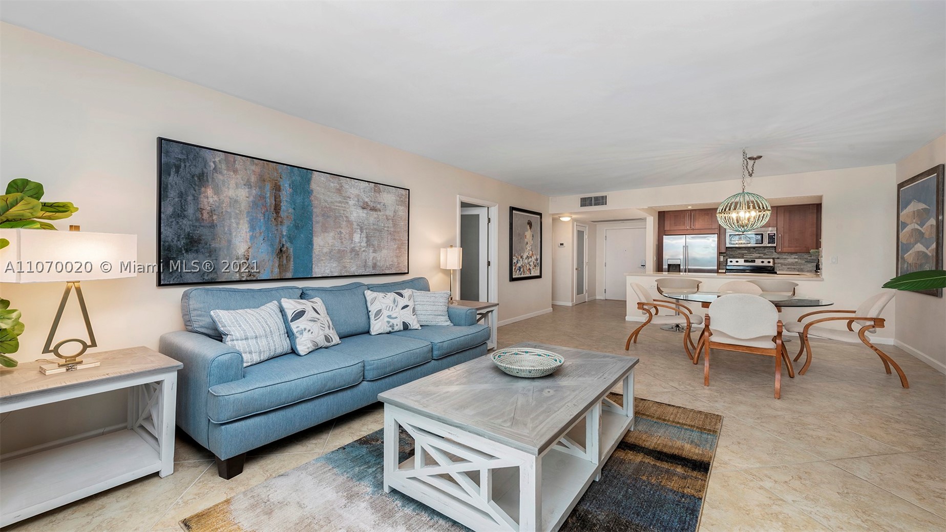 2301 Collins Ave #301, Miami Beach FL 33139