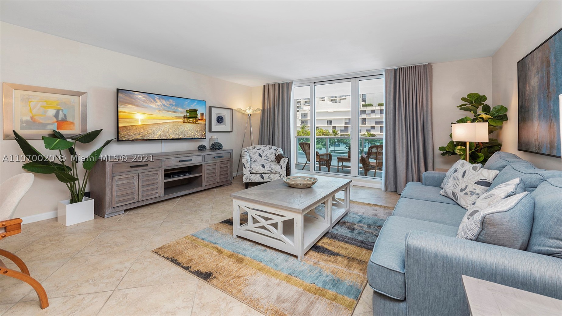2301 Collins Ave #301, Miami Beach FL 33139