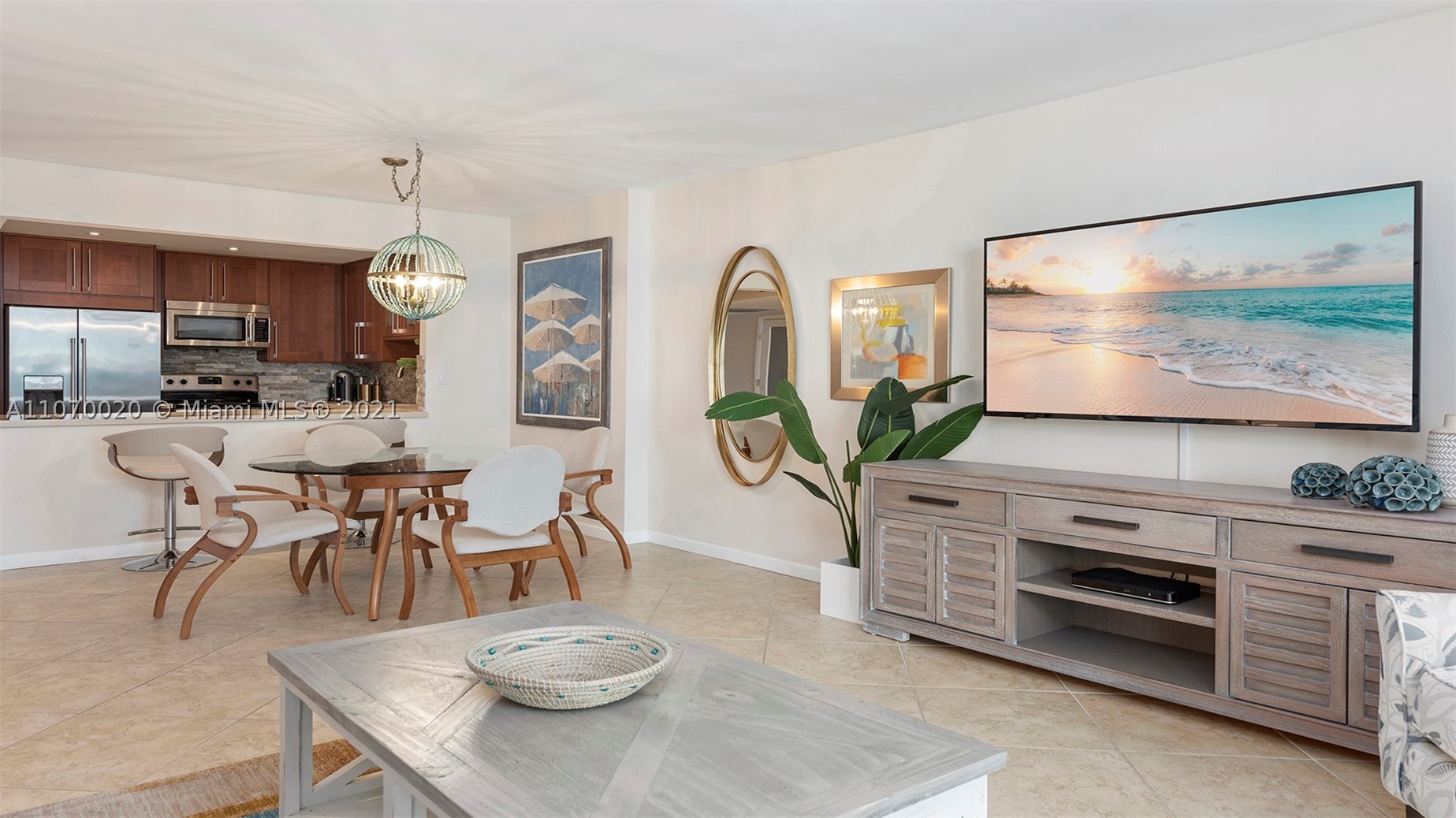 2301 Collins Ave #301, Miami Beach FL 33139
