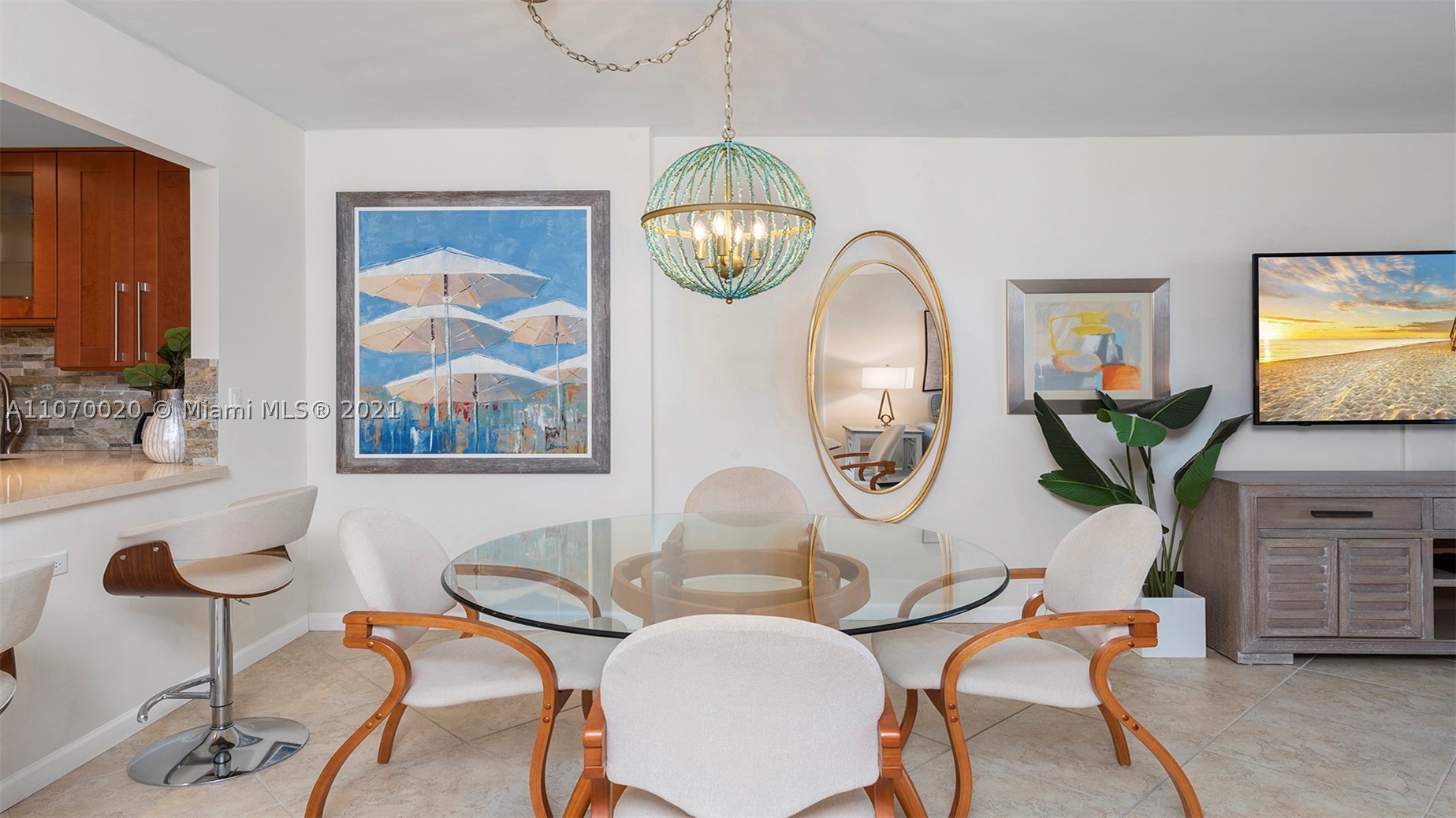 2301 Collins Ave #301, Miami Beach FL 33139