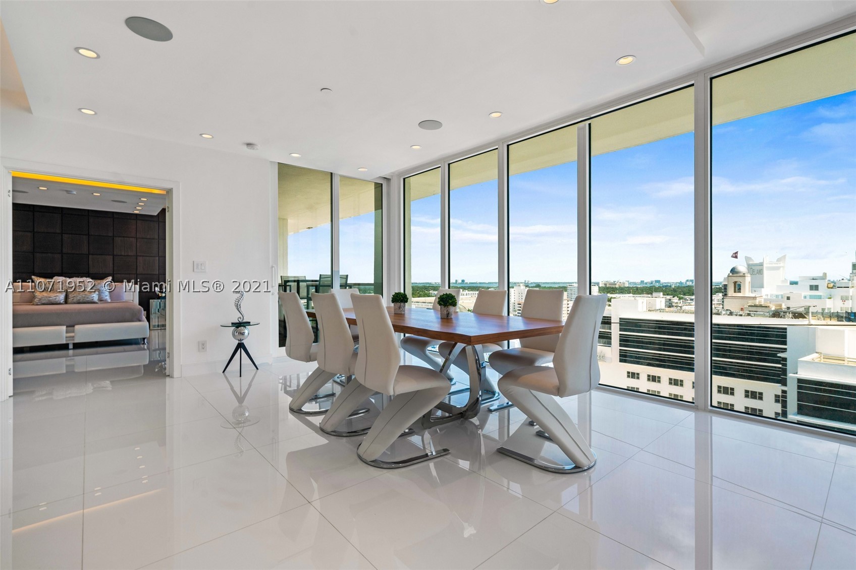 100 Lincoln Rd #PH6, Miami Beach FL 33139